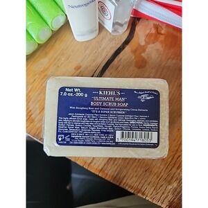 Kiehl's Since 1851 Ultimate Man Body Scrub Soap 7 oz. / 200g NEW
